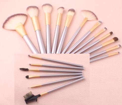 Kit de 18 pinceis lilas e dourado